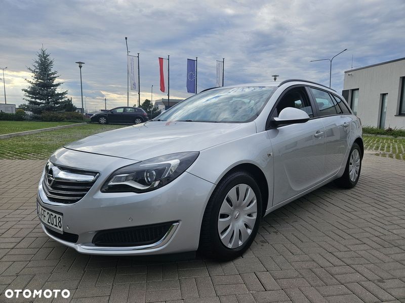 Opel Insignia - 12