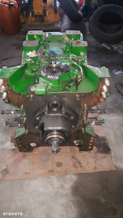 MOST R338101 R320886 John Deere 6210R 177KW 2013r - 3