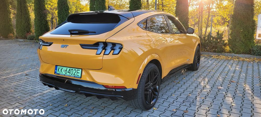 Ford Mustang Mach-E AWD GT - 17