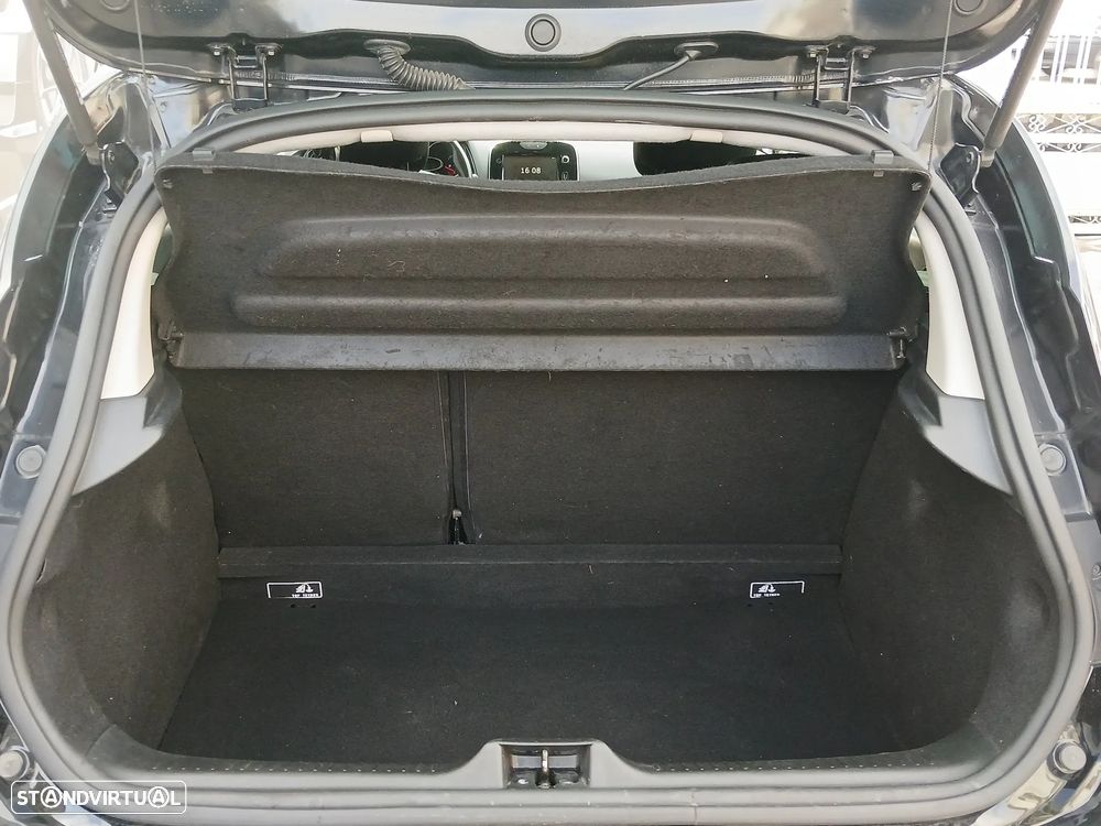 Renault Clio 1.5 dCi Limited - 18