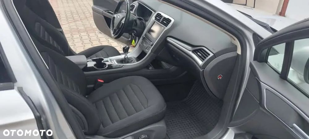 Ford Mondeo - 6