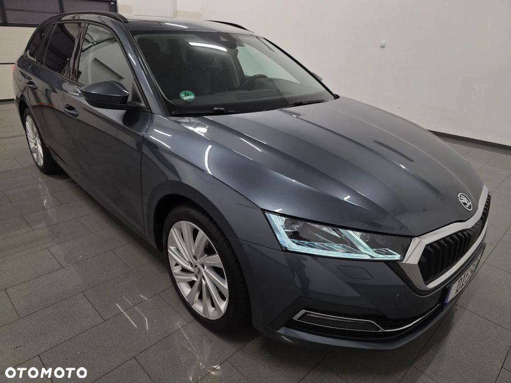 Skoda Octavia 2.0 TDI DSG Exclusive Plus - 33