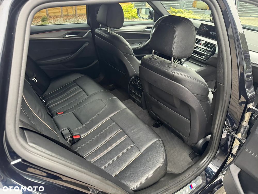 BMW Seria 5 520d M Sport Edition - 22