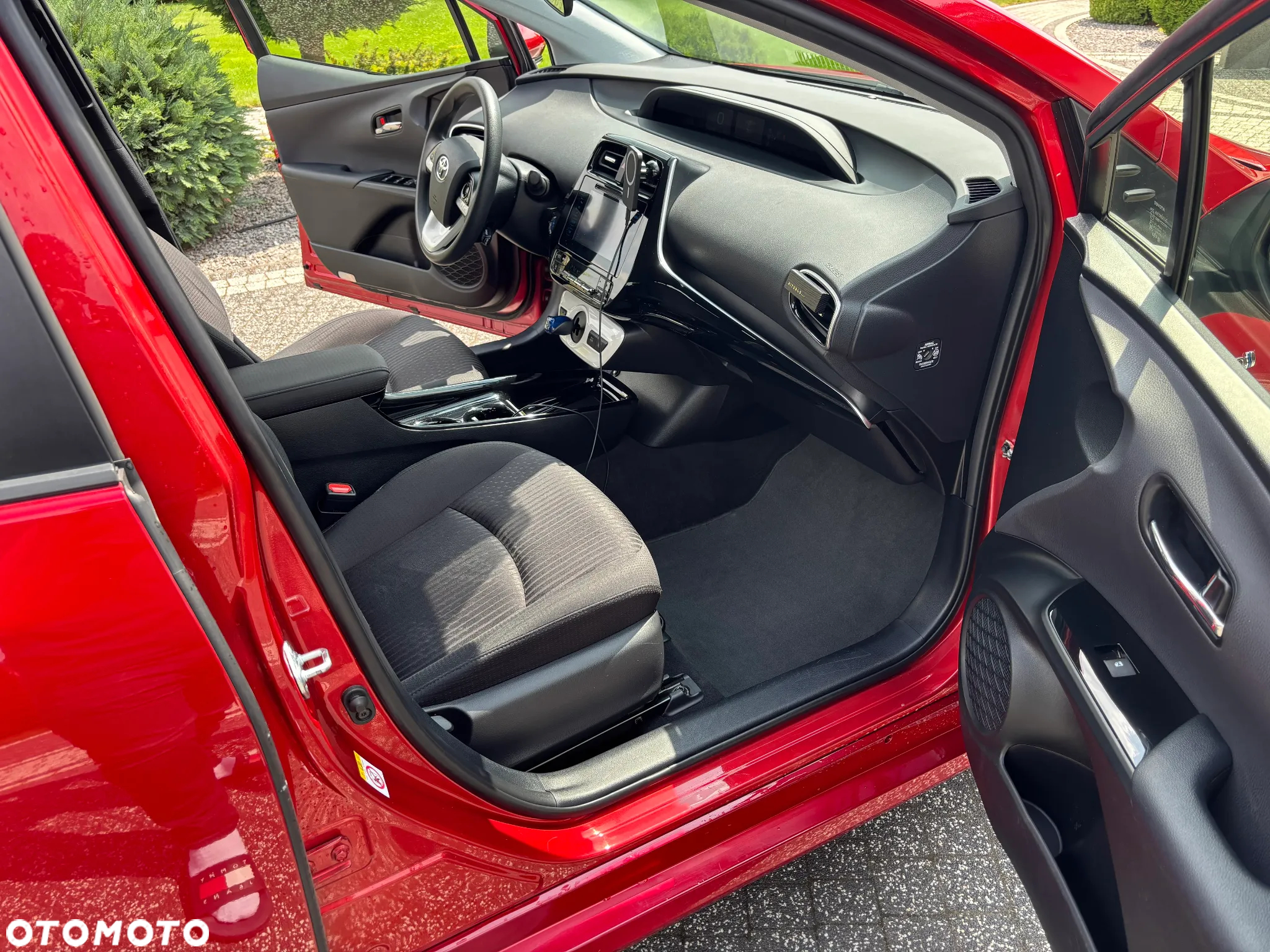 Toyota Prius 1.8 Hybrid Executive - 27