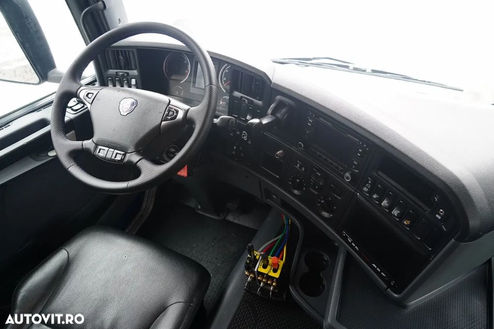 MAN G 490 / 8x4 / BASCULATOR SPATE / CLAPETĂ HIDRAULICĂ / CORTINĂ AUTOMATĂ / MANUALĂ / EURO 6 - 31