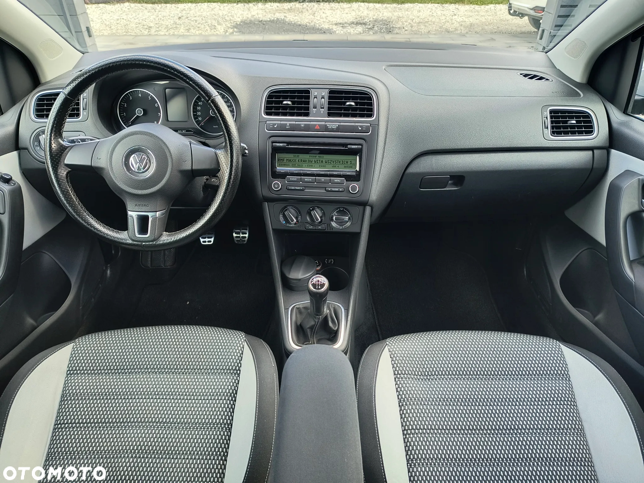 Volkswagen Polo Cross 1.4 16V - 12