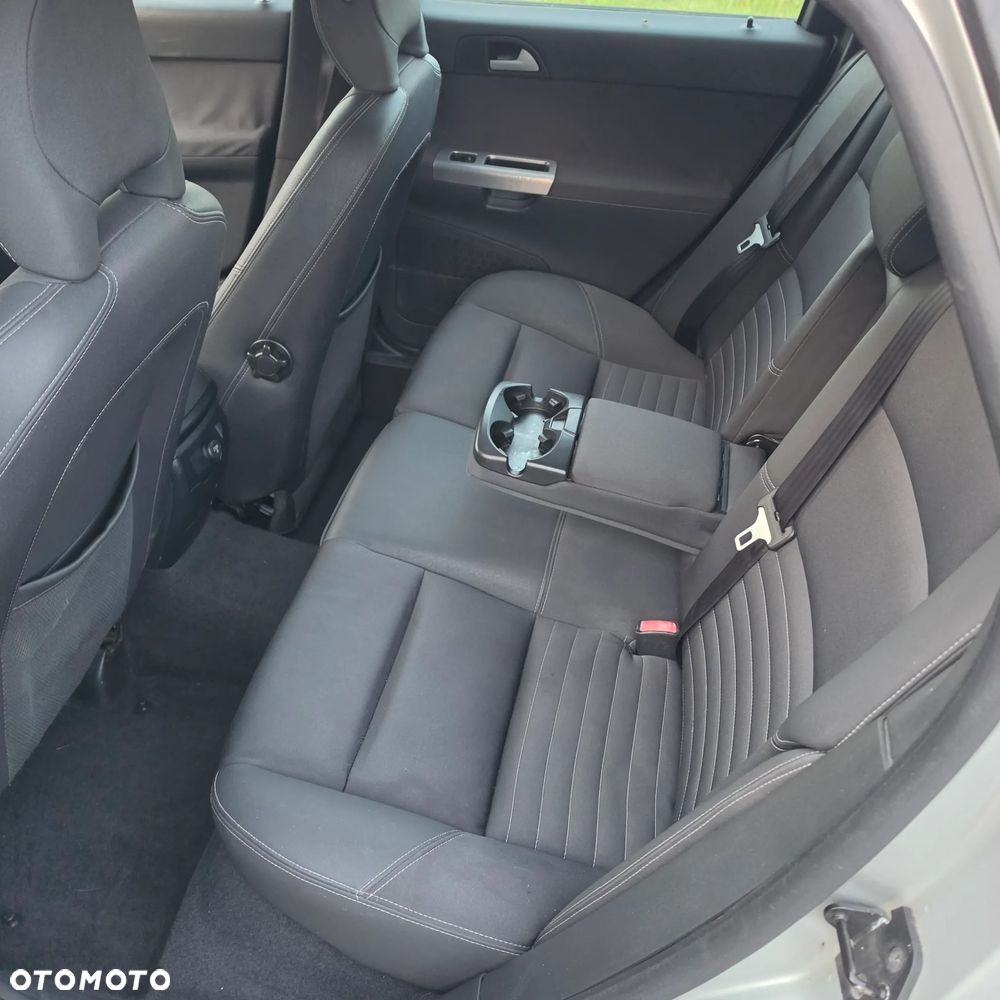 Volvo V50 - 8
