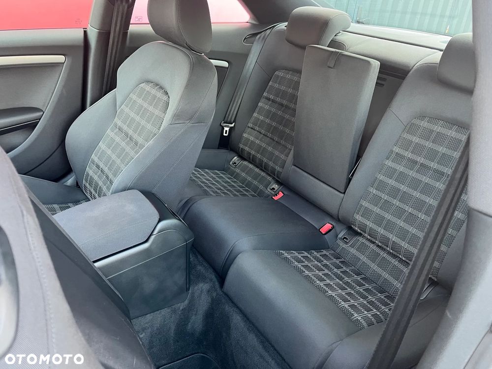 Audi A5 Coupé 2.0 TDI DPF quattro - 13
