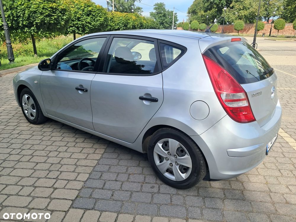 Hyundai i30 1.4 Blue Classic - 4