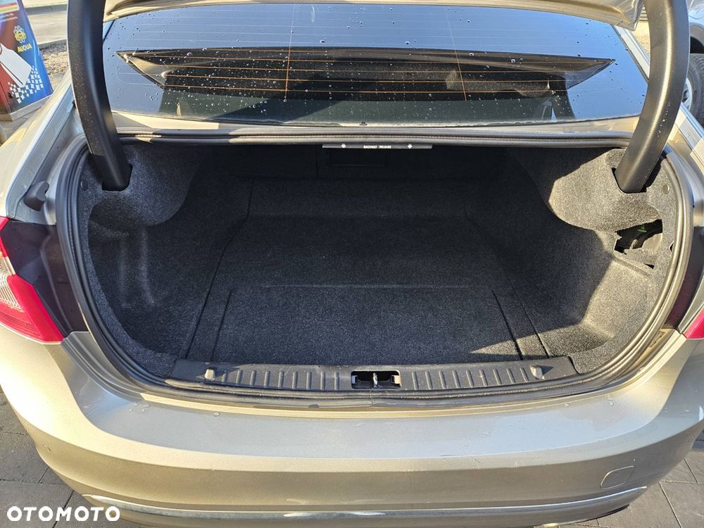 Volvo S60 - 32