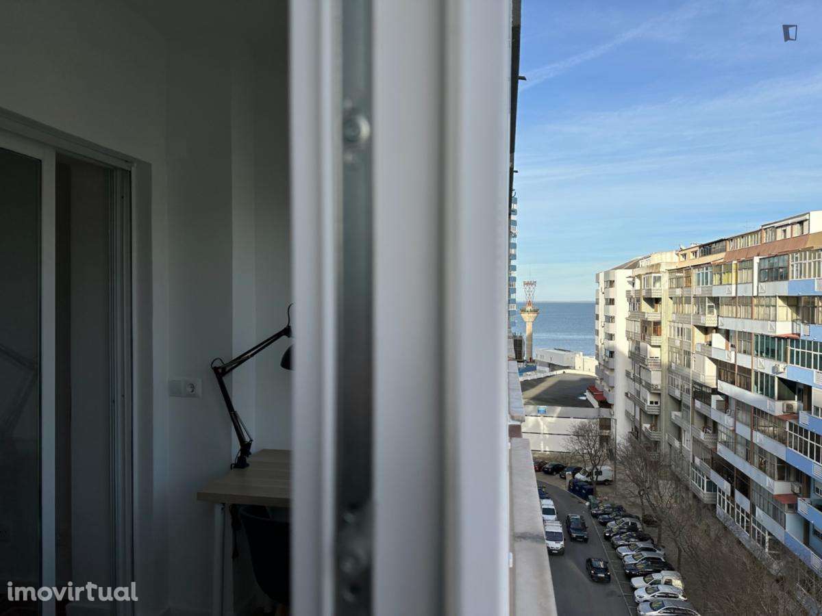 Quarto - localizado em Almada Lisbon - Grande imagem: 5/19