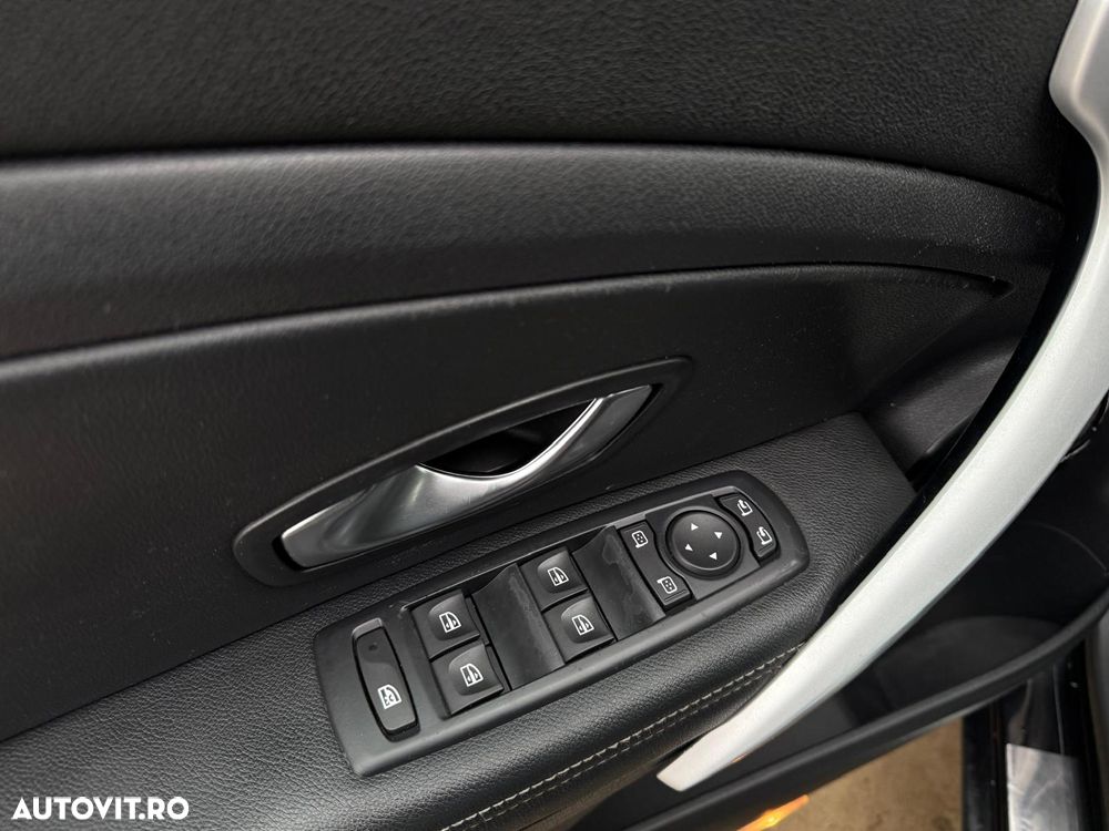 Renault Megane Grandtour TCe 130 BOSE Edition - 10