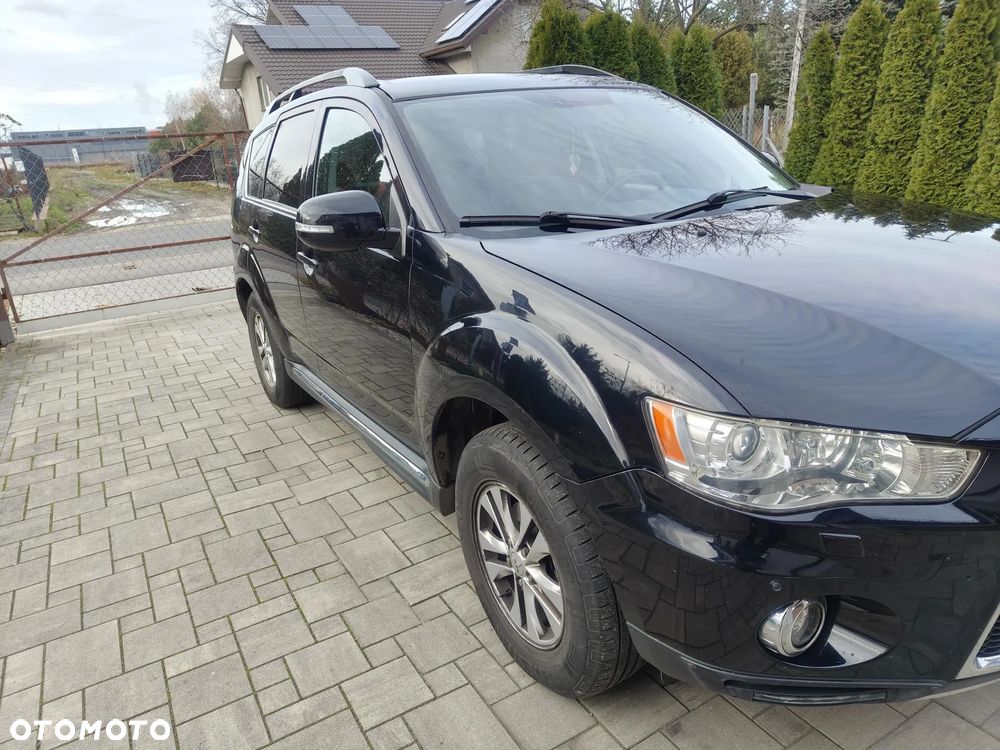 Mitsubishi Outlander 2.4 Instyle CVT - 21