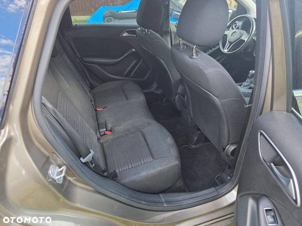 Mercedes-Benz Klasa B 180 CDI (BlueEFFICIENCY) - 11
