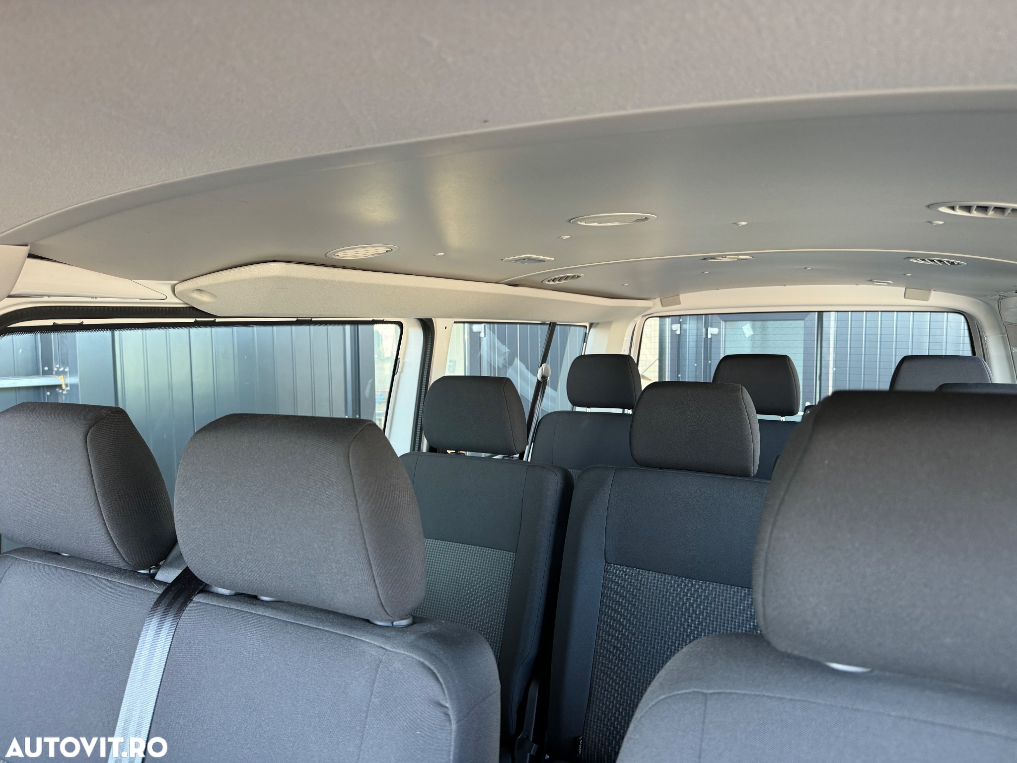 Volkswagen Transporter - 19
