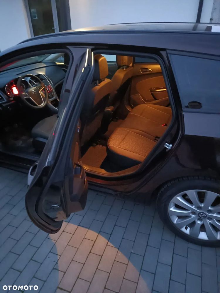 Opel Astra 1.7 CDTI DPF Sports Tourer - 11