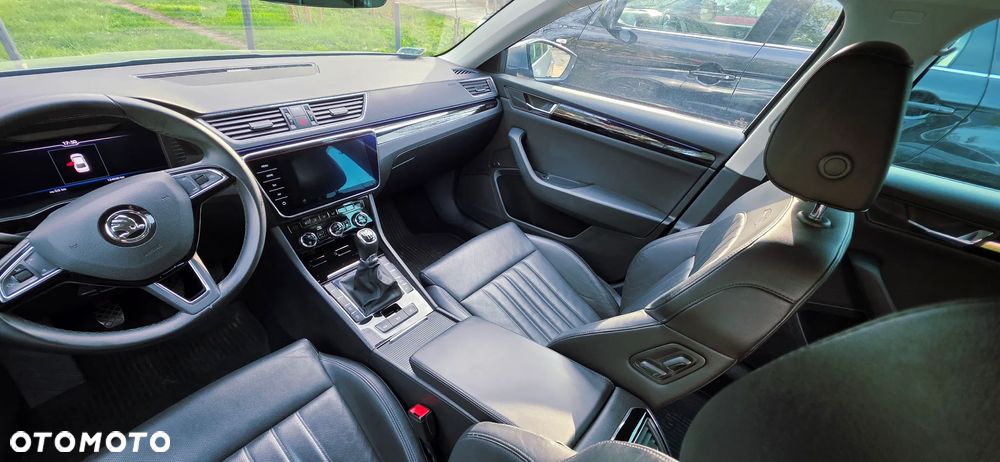 Skoda Superb 1.5 TSI ACT L&K - 25
