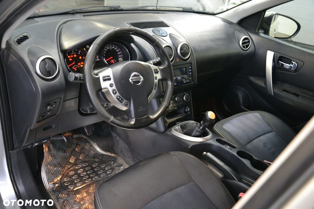 Nissan Qashqai - 15