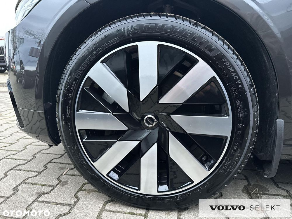 Volvo V90 - 33