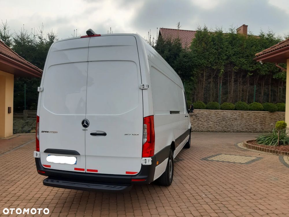 Mercedes-Benz Sprinter 317 CDI - 7