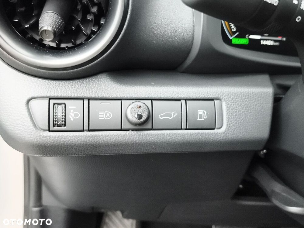 Toyota C-HR 1.8 Hybrid Executive - 21