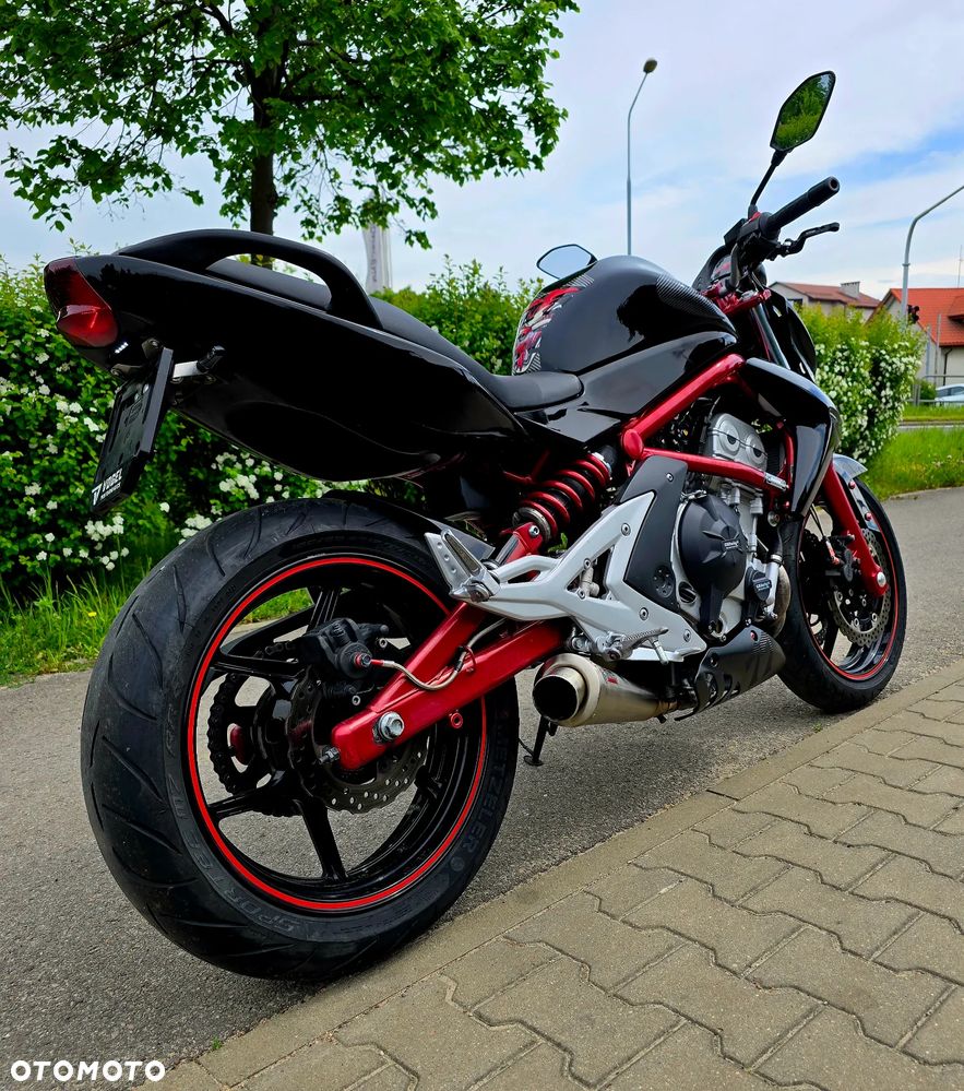 Kawasaki ER - 10