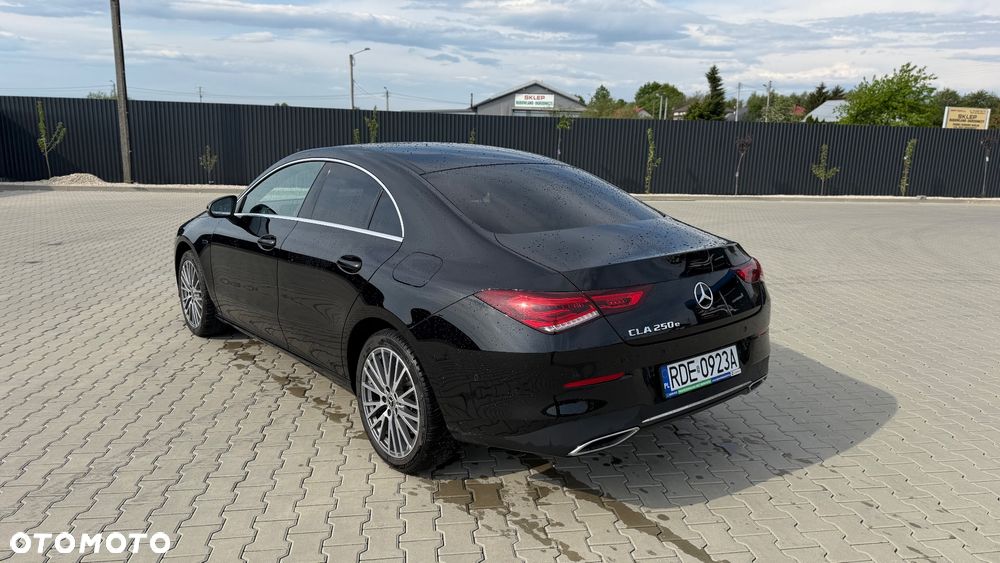 Mercedes-Benz CLA 250 e 8G-DCT Edition 2021 - 11