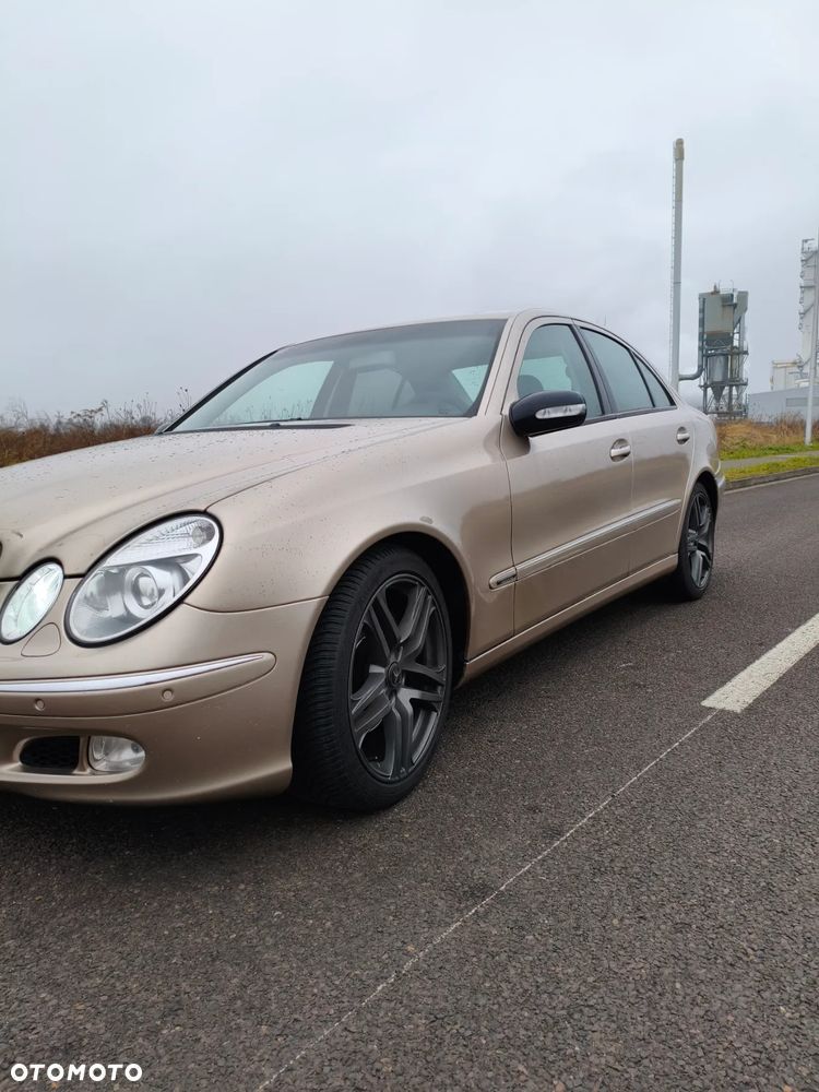 Mercedes-Benz Klasa E - 1