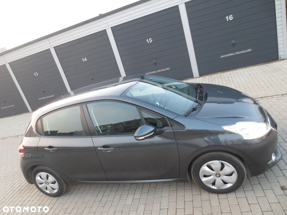 Peugeot 208 1.4 HDi Access - 21