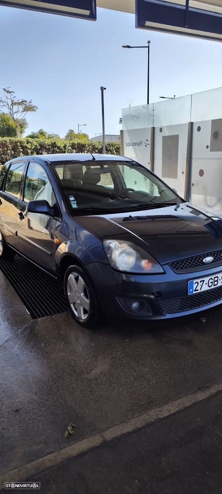 Ford Fiesta - 3