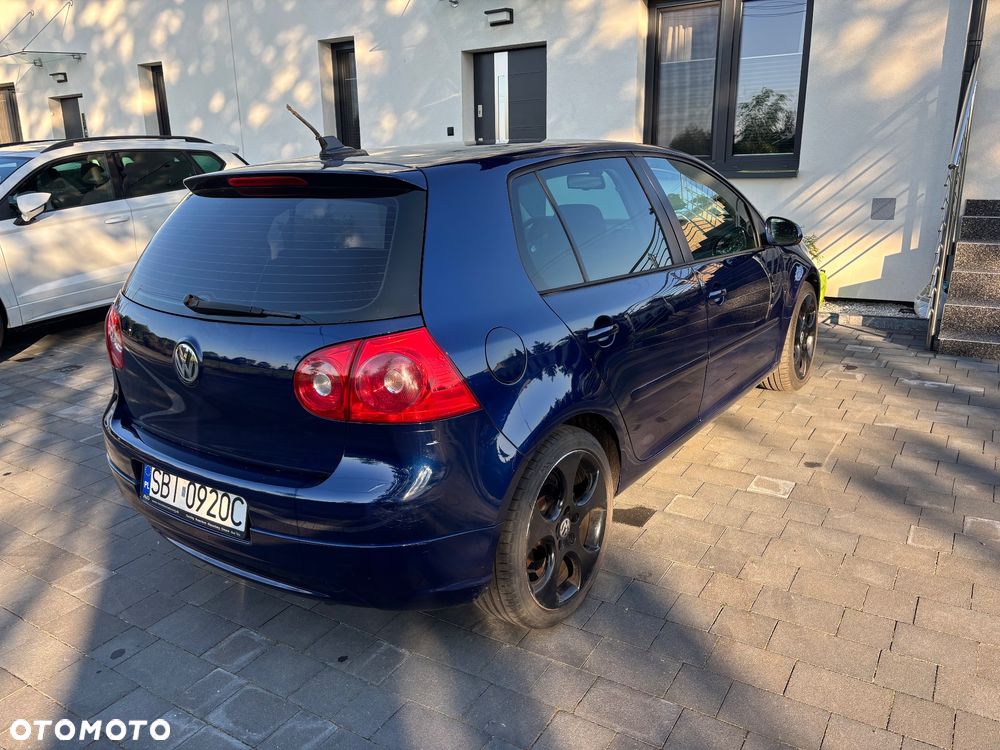 Volkswagen Golf V 2.0 TDI GT Sport - 10