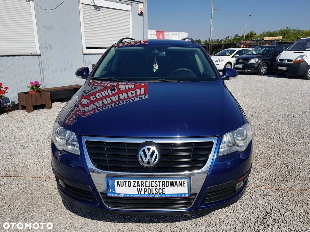 Volkswagen Passat 1.6 FSI Comfortline - 7