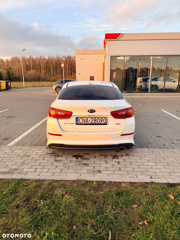 Kia Optima 1.7 CRDi L - 4