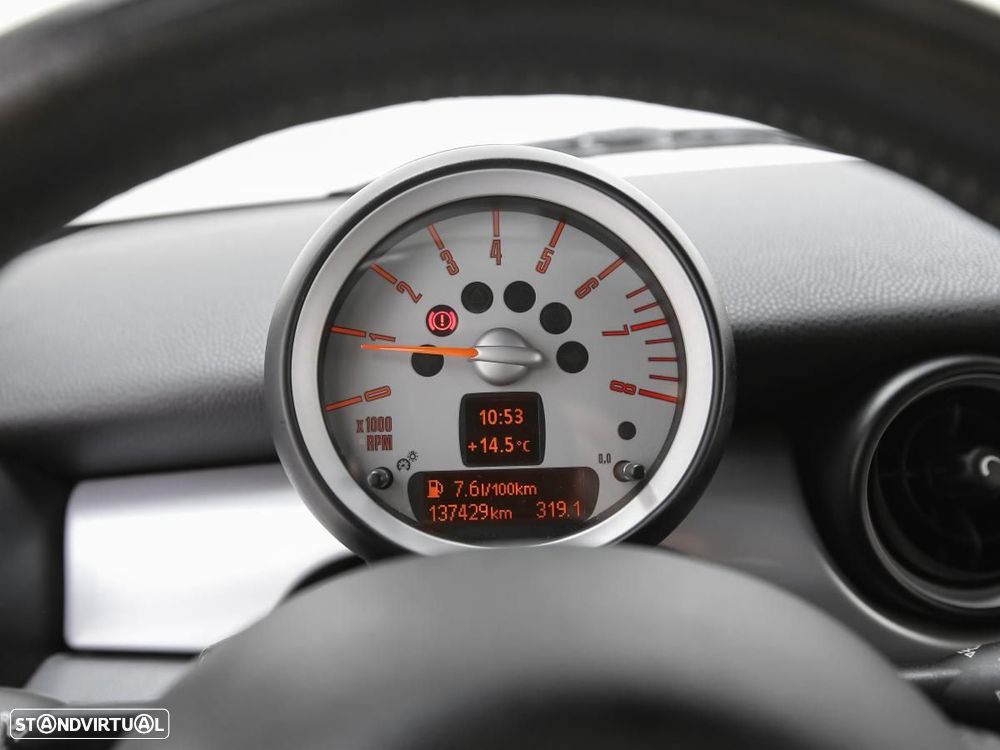 MINI Clubman John Cooper Works - 17