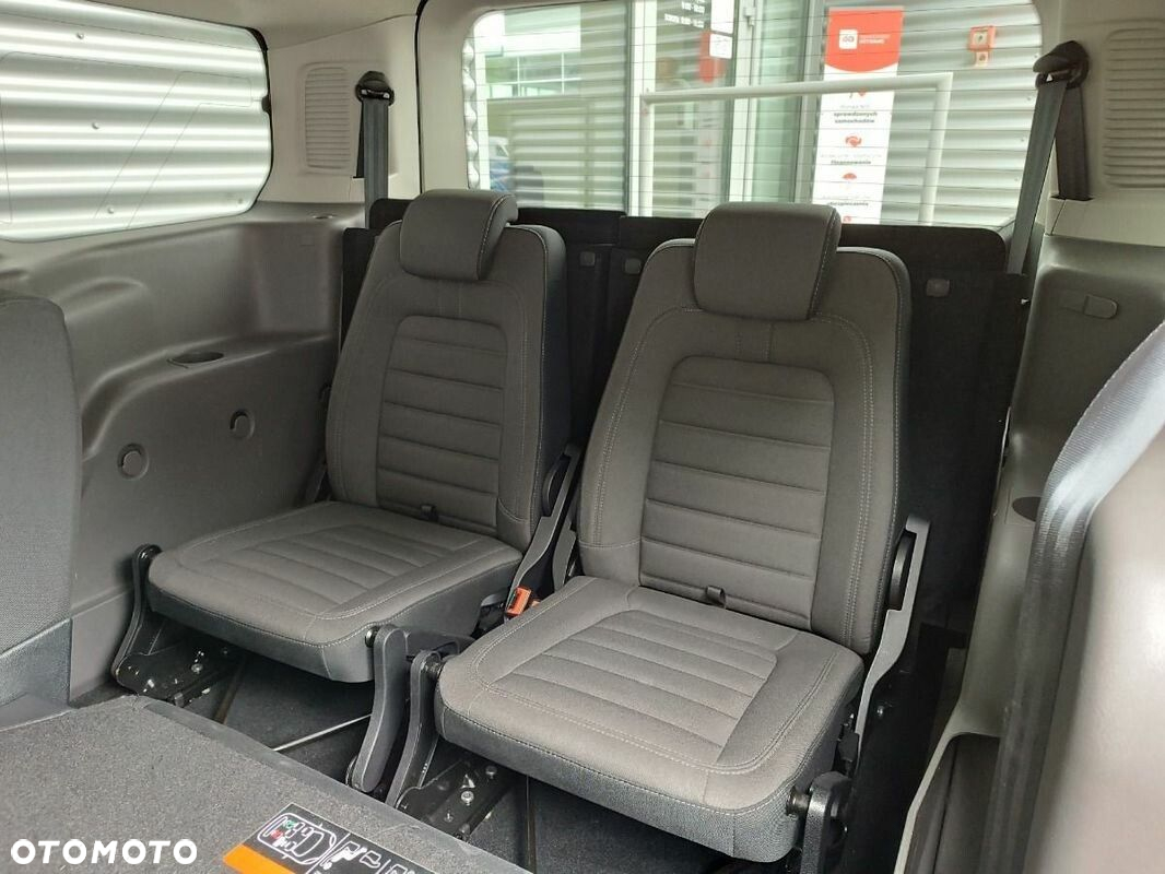 Ford Tourneo Connect Gr 1.5 EcoBlue Titanium PowerShift - 31