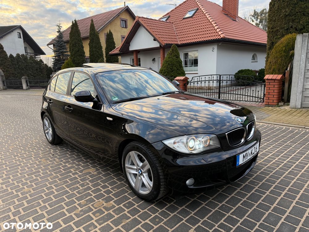 BMW Seria 1 120d DPF Edition Sport - 11