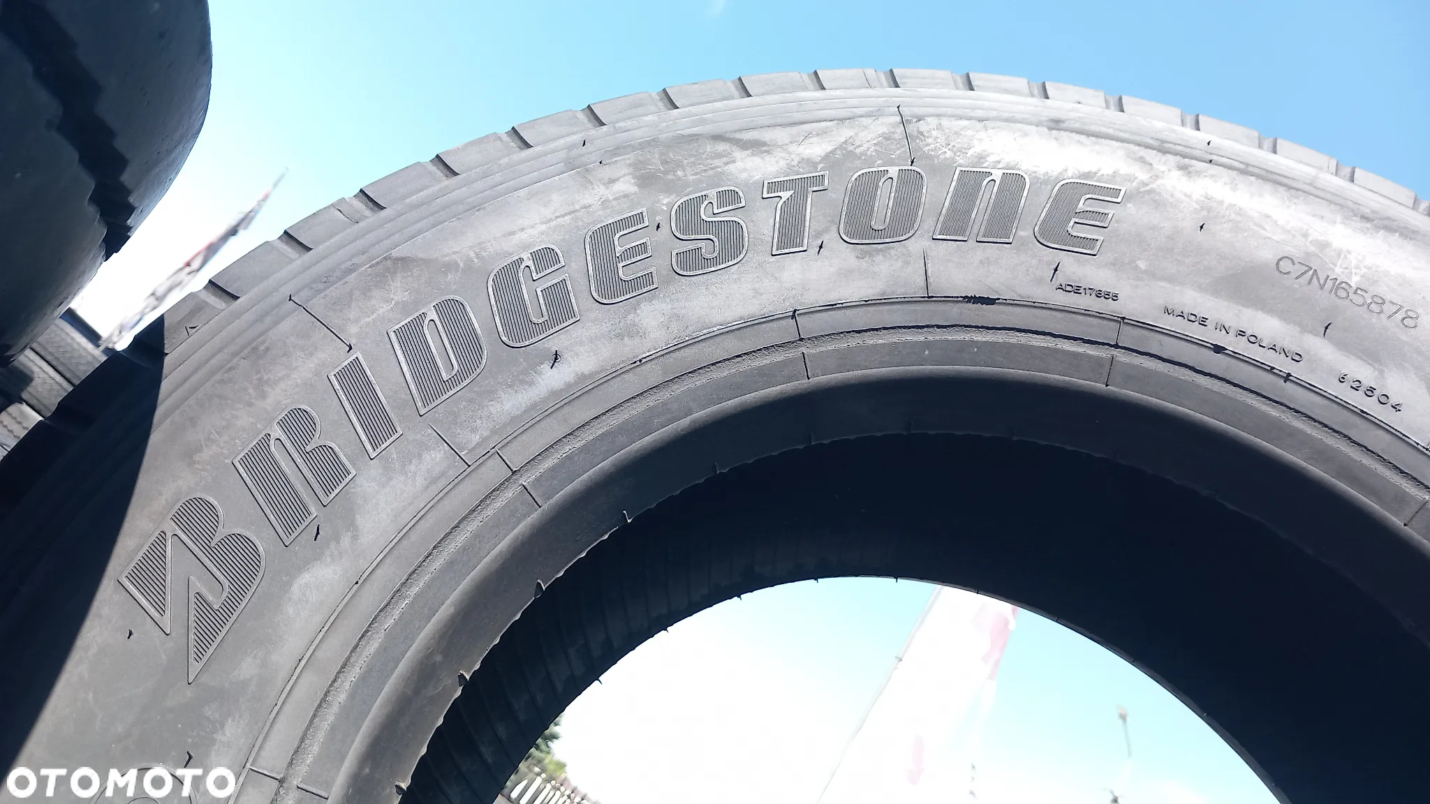 BRIDGESTONE 245/70R17,5 - 5