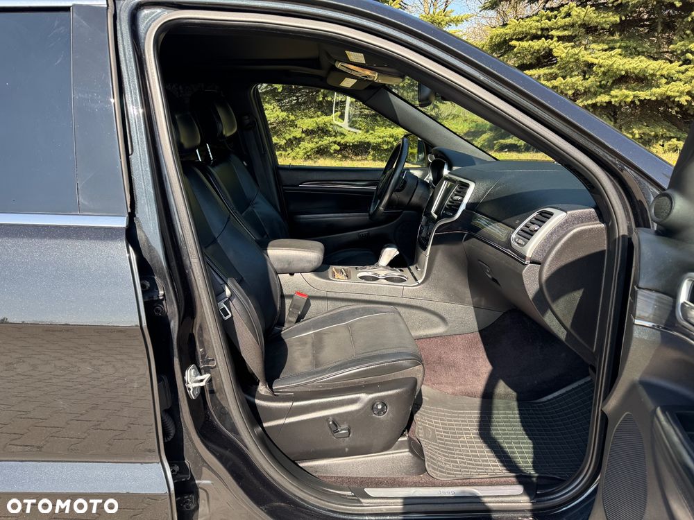Jeep Grand Cherokee 3.6 V6 Overland - 19