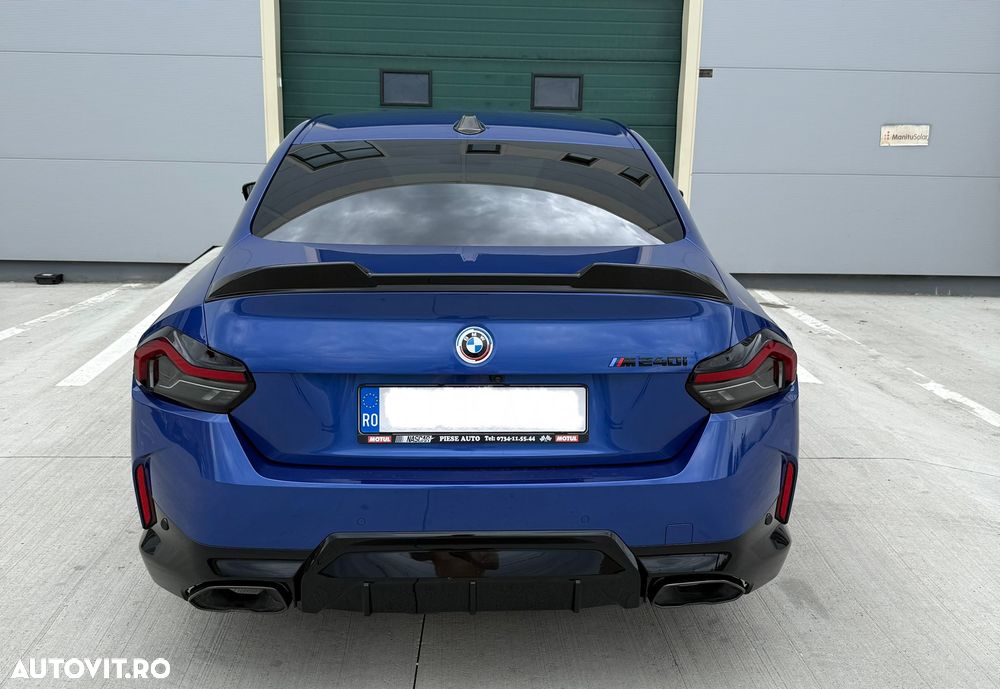 BMW M2 M240i AT - 17