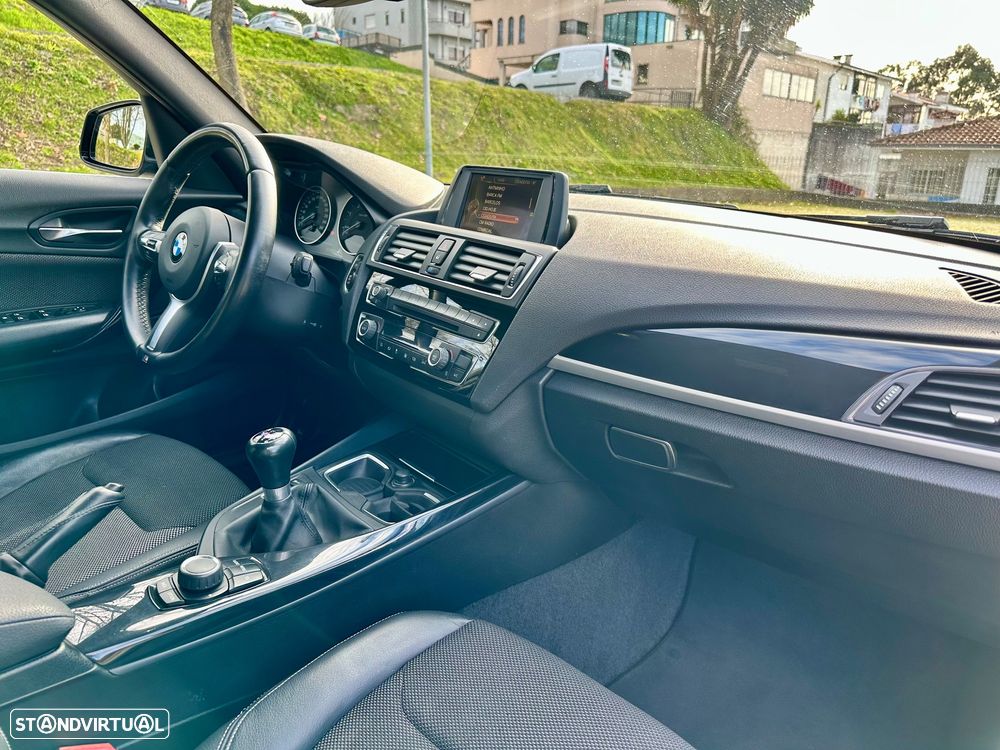 BMW 116 d Line Urban - 38