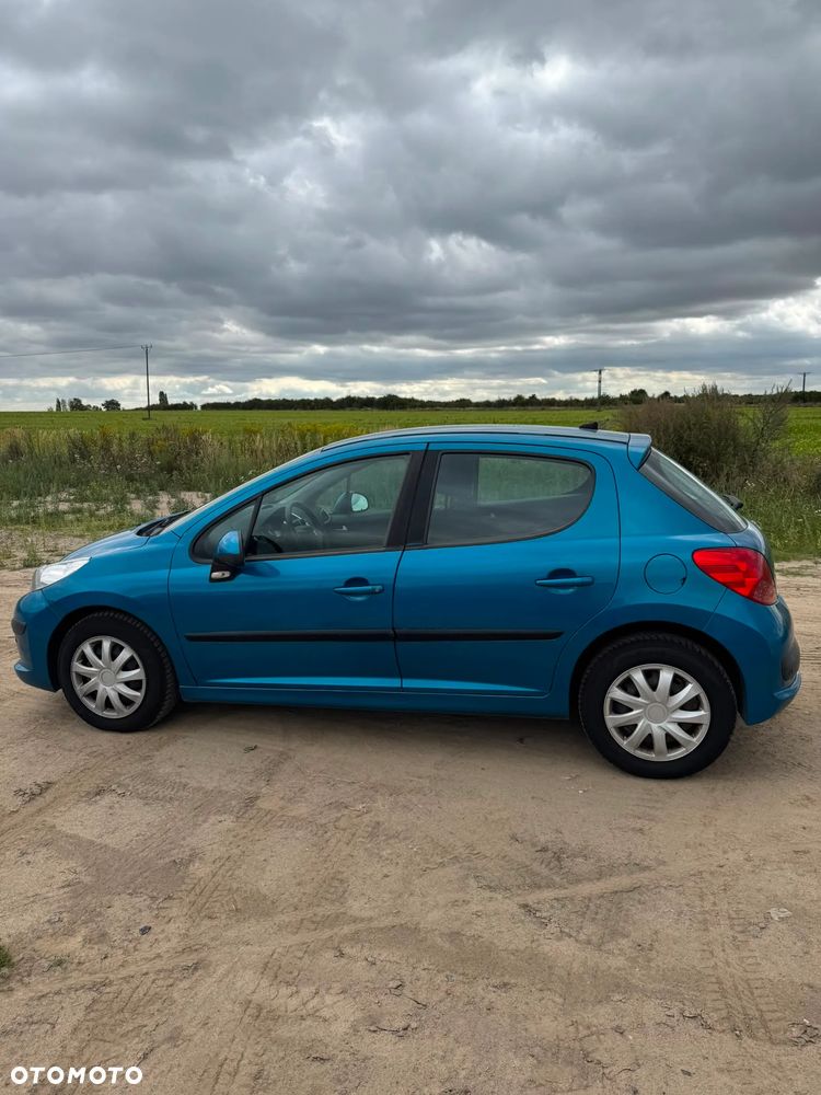 Peugeot 207 1.4 Presence - 8
