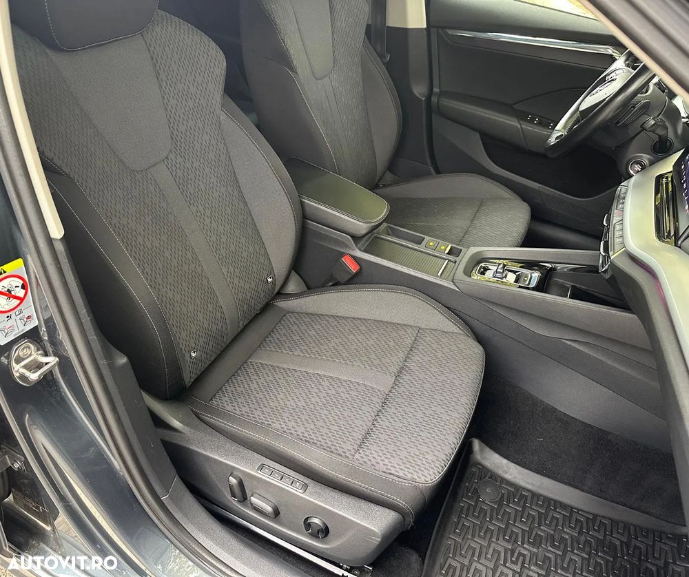 Skoda Octavia 2.0 TDI DSG Ambition - 12