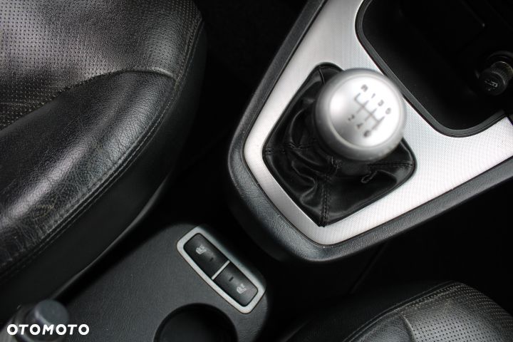 Hyundai Tucson 2.0 CRDi Premium - 10