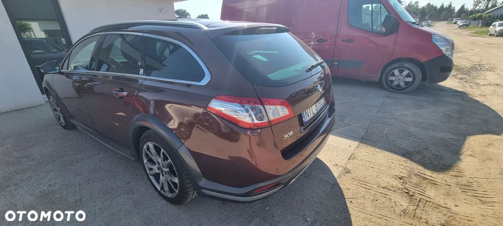 Peugeot 508 RXH 2.0 HDi HYbrid4 - 5