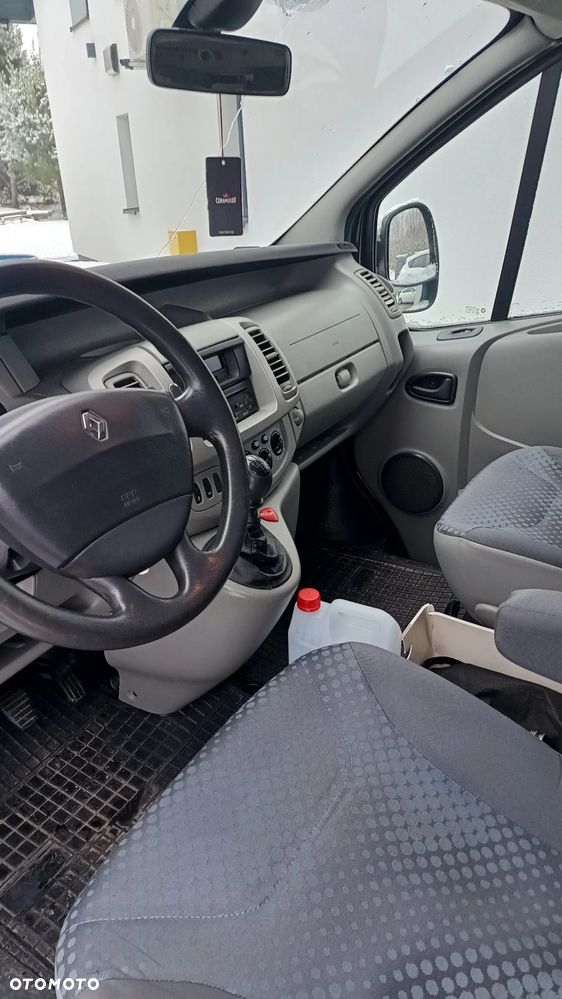 Renault Trafic Passenger L1H1 Expression - 4