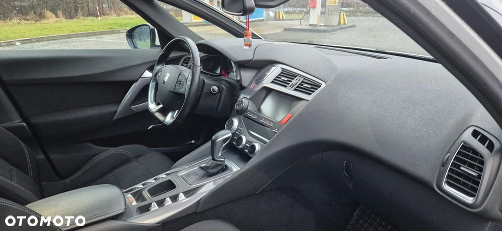 DS Automobiles DS 5 - 13