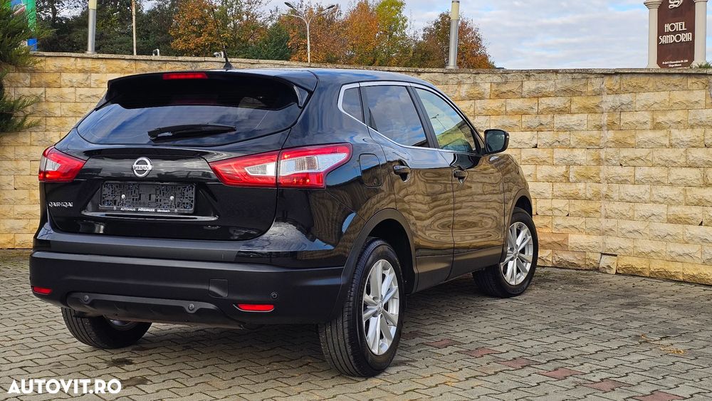 Nissan Qashqai 1.2 DIG-T TEKNA - 2