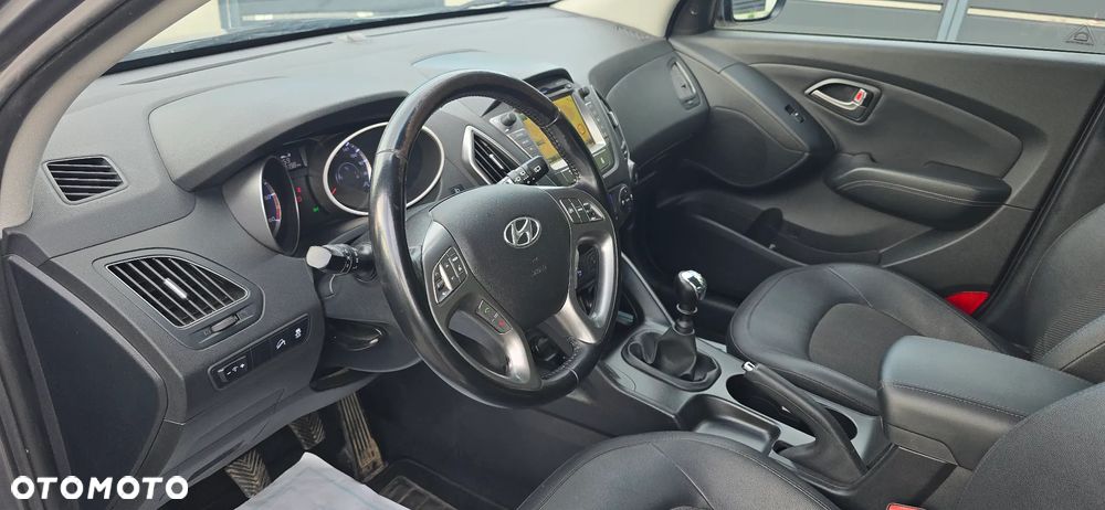 Hyundai ix35 1.7 CRDi 2WD blue Trend - 39