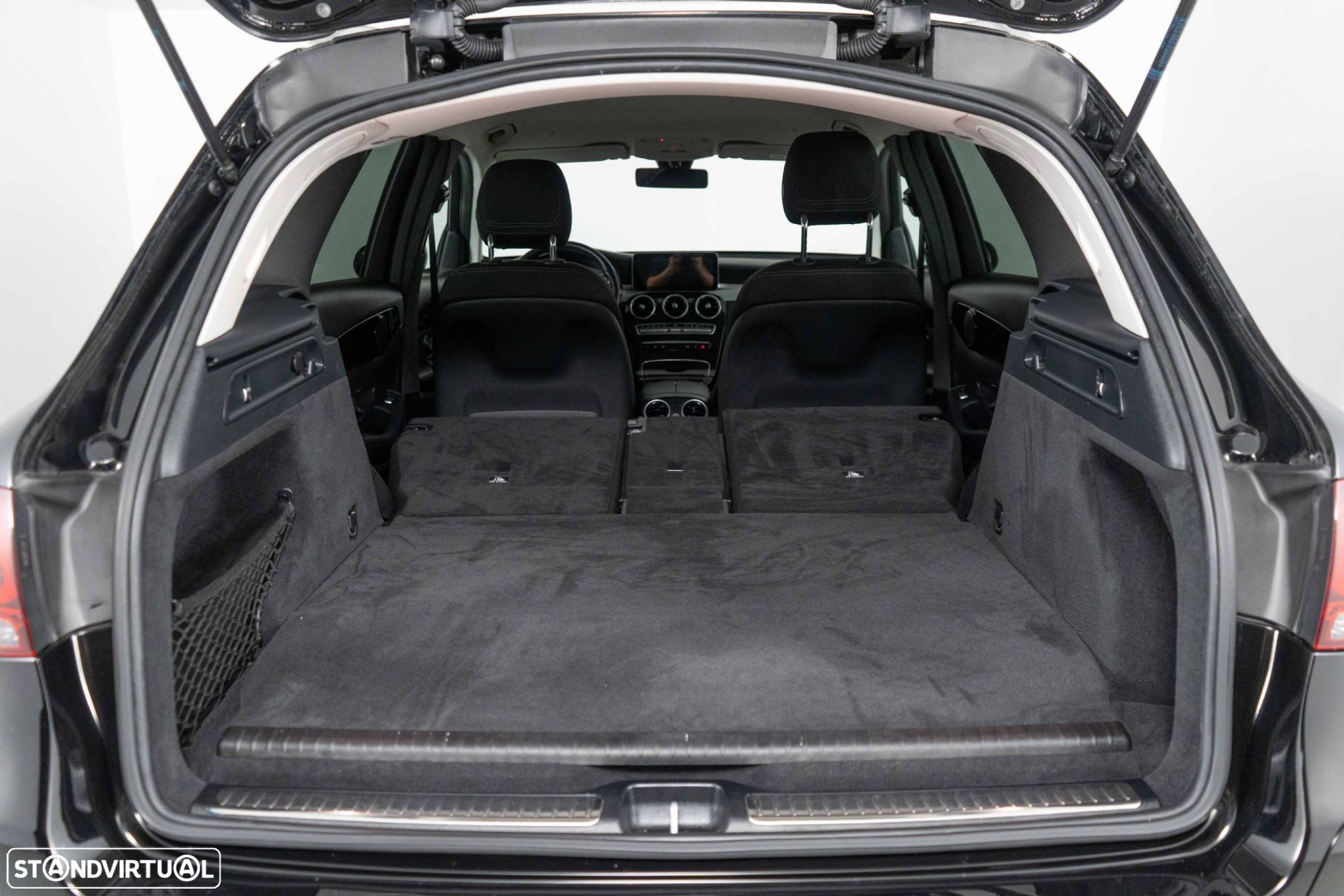 Mercedes-Benz GLC 300 - 13