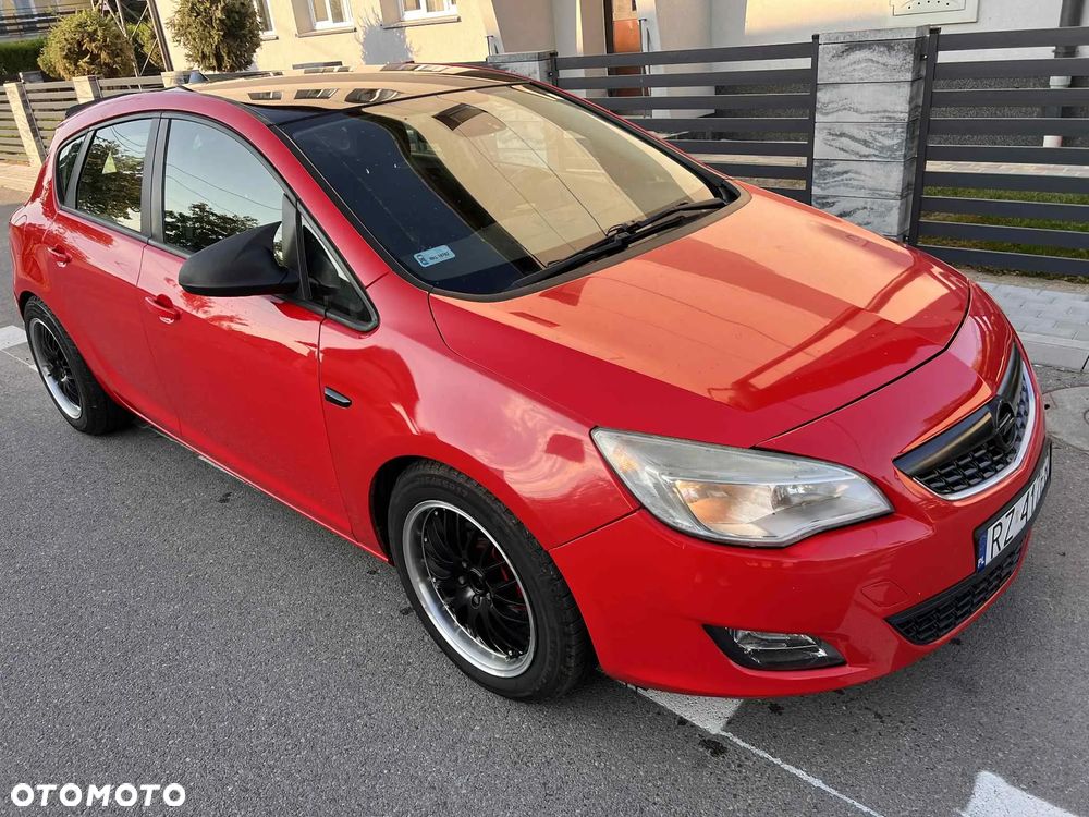 Opel Astra IV 1.4 T Edition 150 - 19